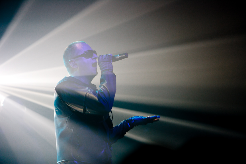 front242_36.jpg