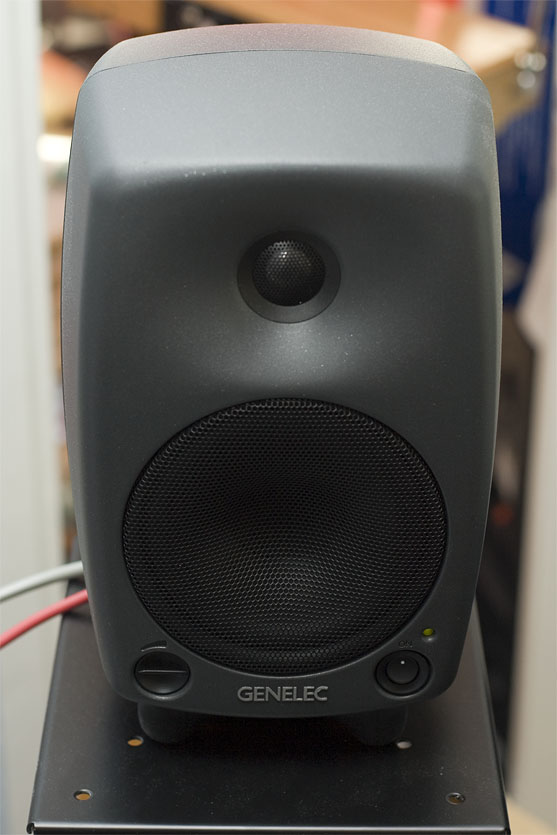 genelec_03.jpg