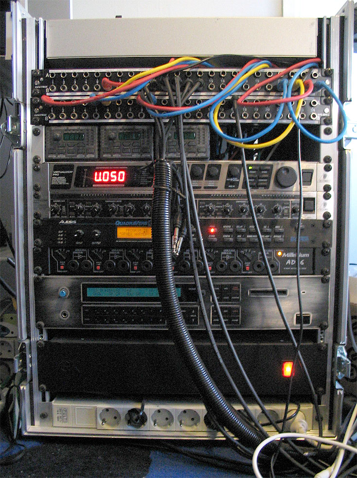 rack2_02.jpg